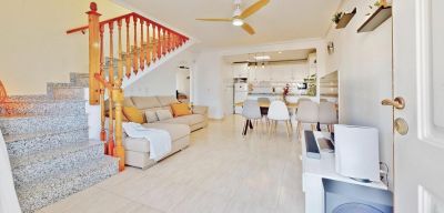 Dvojpodlažný dom 4+1 Orihuela Costa-Villamartin, Španielsko