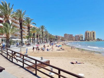 Apartmán 3+kk s bazénom Torrevieja-La Mata, Španielsko - 20