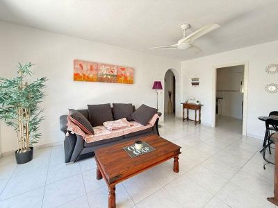 Apartmán 3+1 s terasou a bazénom Torrevieja-El Chaparral, Španielsko - 2