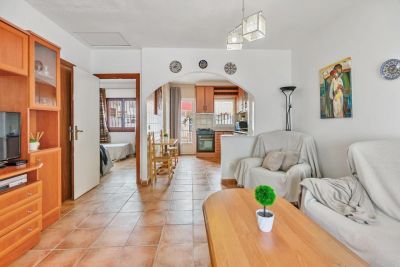 Dom 3+kk s terasou a bezénom Torrevieja-La Mata, Španielsko