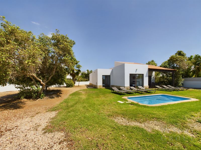 6 izbová vila s bazénom MELIÃ Dunas Beach Resort & Spa, Kapverdy - 1