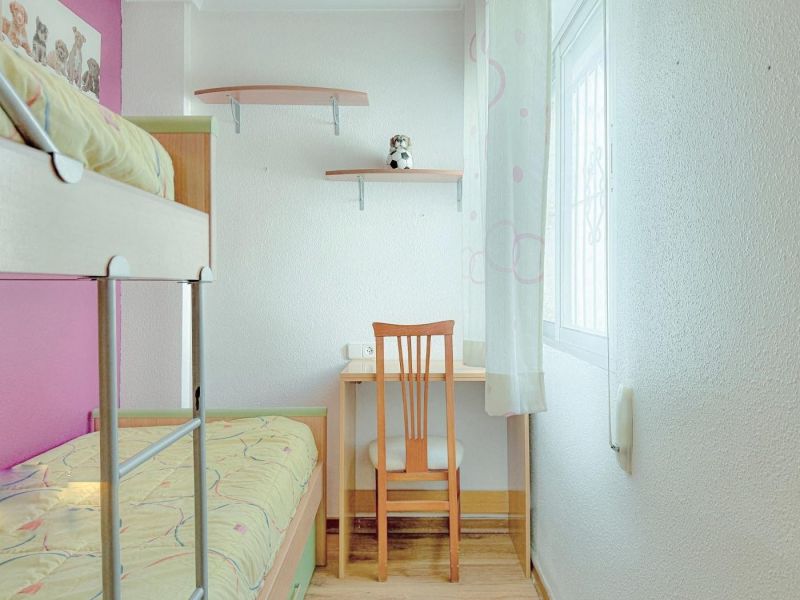 Apartmán 4+1 s terasou Torrevieja-Španielsko - 8