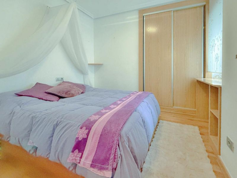 Apartmán 4+1 s terasou Torrevieja-Španielsko - 9