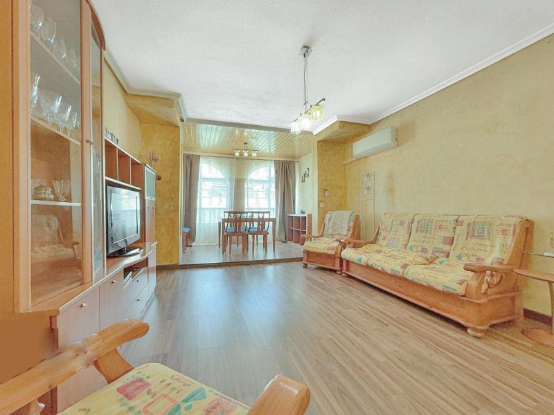 Apartmán 4+1 s terasou Torrevieja-Španielsko - 20