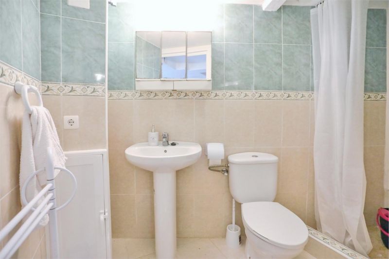 Radový dom 4+kk s terasou, Torrevieja-La Mata, Španielsko - 16