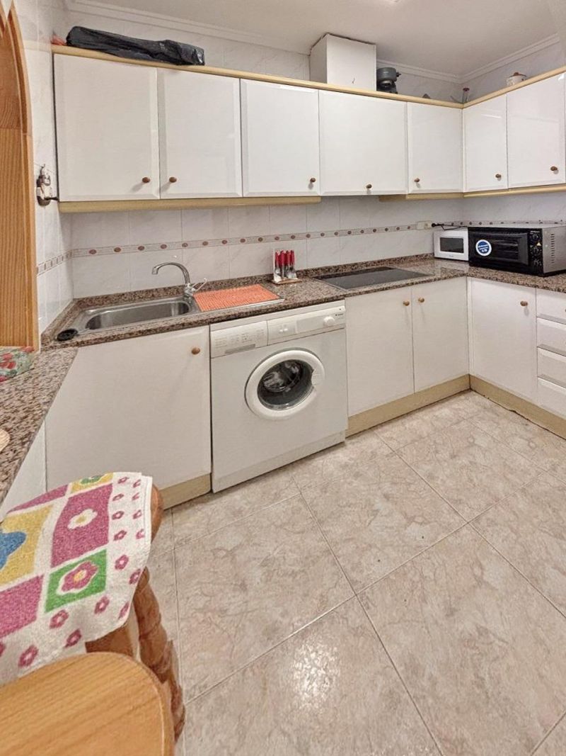 Apartmán 3+kk s bazénom, Torrevieja-La Mata, Španielsko - 3