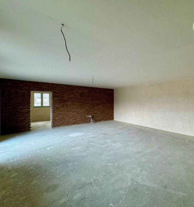 PREDAJ 3izb.dom ,HIDÁSNEMETI, rozsiahly pozemok, - 4