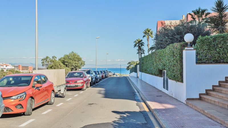 Apartmán 2+kk s bazénom Torrevieja-La Mata, Španielsko - 17
