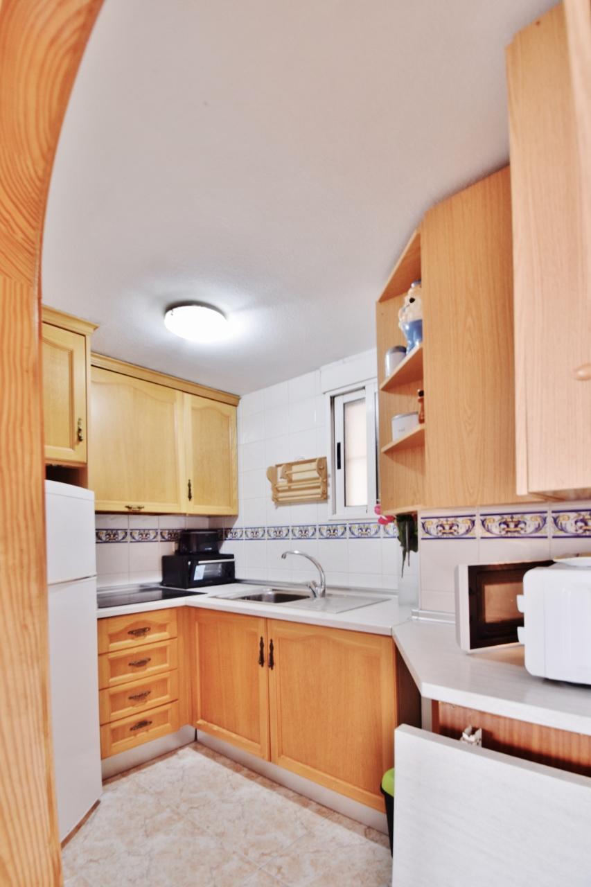 Apartmán 4+kk s bazénom a terasou Torrevieja-Španielsko - 3