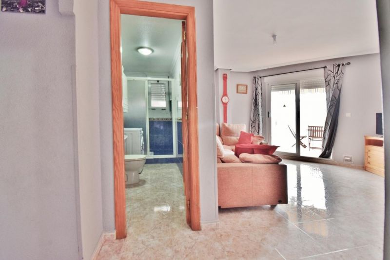 Apartmán 4+kk s bazénom a terasou Torrevieja-Španielsko - 4