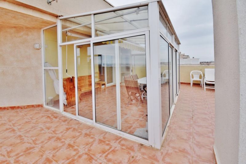 Apartmán 4+kk s bazénom a terasou Torrevieja-Španielsko - 19