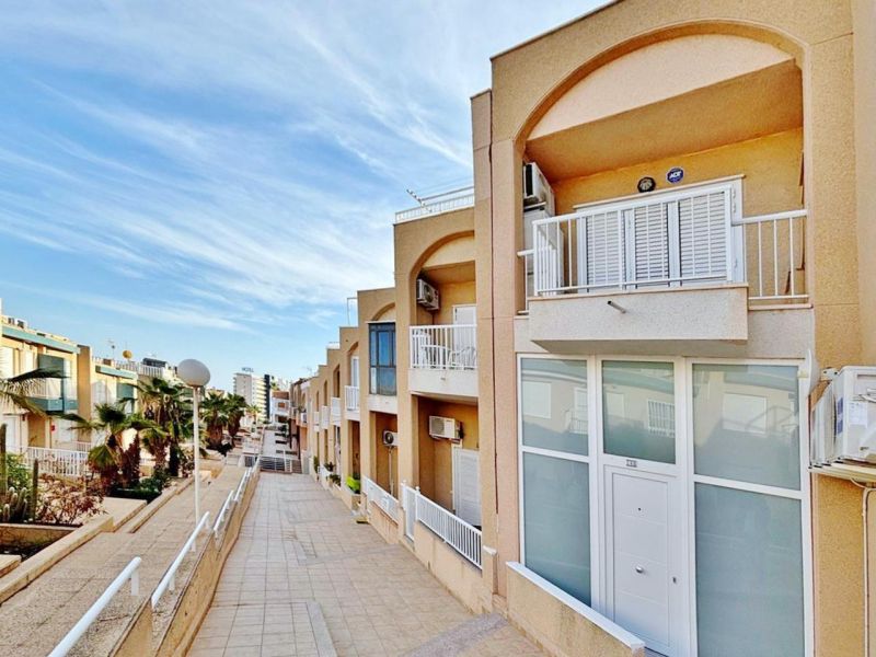 Apartmán 2+kk s bazénom Torrevieja-La Mata, Španielsko - 8
