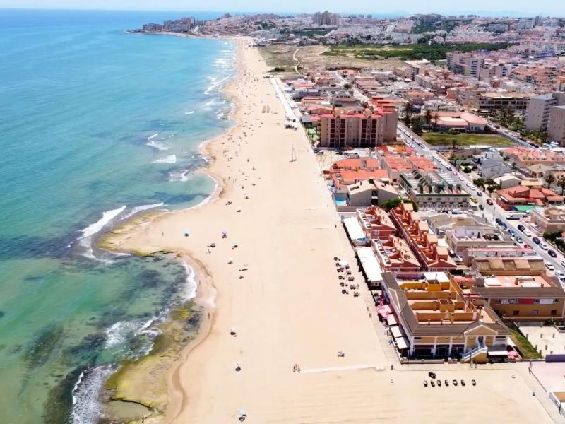 Apartmán 2+kk s bazénom Torrevieja-La Mata, Španielsko - 19