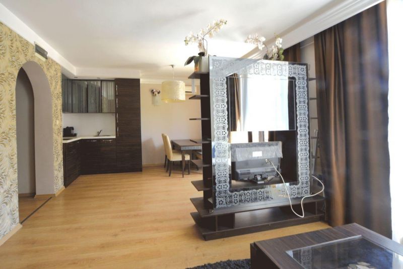 Apartmán 3+kk s bazénom Slnečné pobrežie-Bulharsko - 2