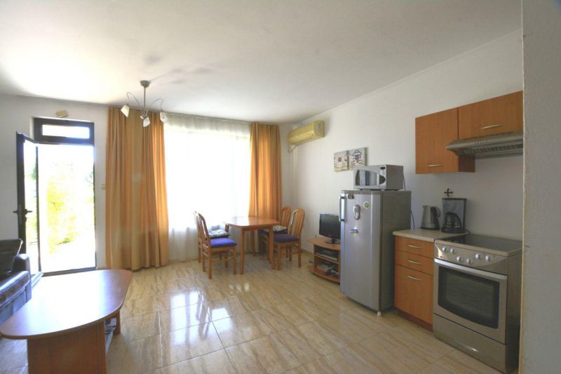 Apartmán 3+kk s bazénom Sveti Vlas-Bulharsko - 4