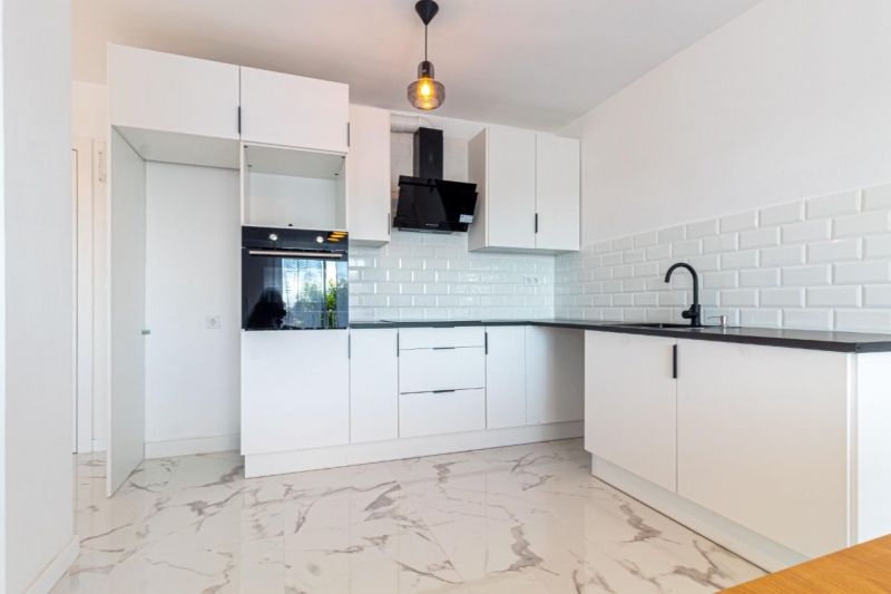 Apartmán 3+kk s balkónom a bazénom Torrevieja-Punta Prima, Španielsko - 3