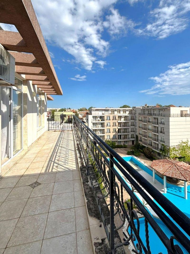 Apartmán 2+kk s balkónom a bazénom Slnečné pobrežie-Bulharsko - 9