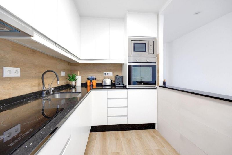 Apartmán 4+kk s balkónom a bazénom Torrevieja-Playa del Acequion, Španielsko - 6