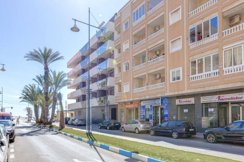 Apartmán 4+kk s balkónom Torrevieja-Curva del Palangre, Španielsko - 21