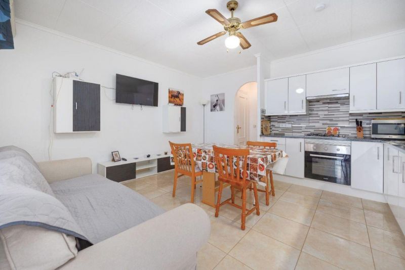 Radový dom 2+kk Torrevieja-El Chaparral, Španielsko - 4