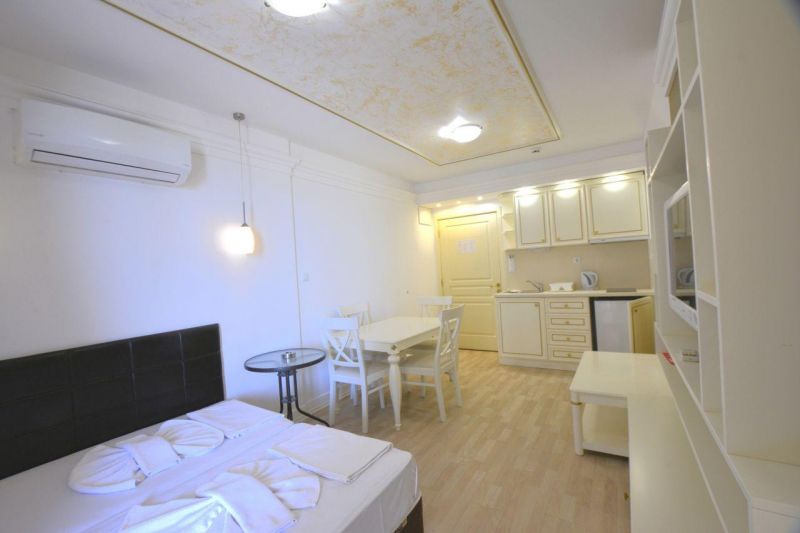 Lukratívny apartmán 2+kk s bazénom Slnečné pobrežie-Bulharsko - 3