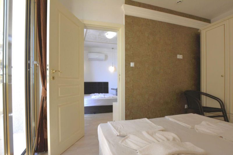 Lukratívny apartmán 2+kk s bazénom Slnečné pobrežie-Bulharsko - 11