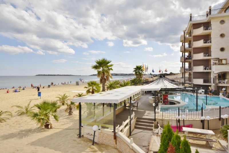 Lukratívny apartmán 2+kk s bazénom Slnečné pobrežie-Bulharsko - 18