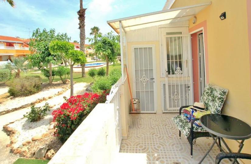 Dom 4+1 s terasou a bazénom Alicante-Algorfa, Španielsko - 16