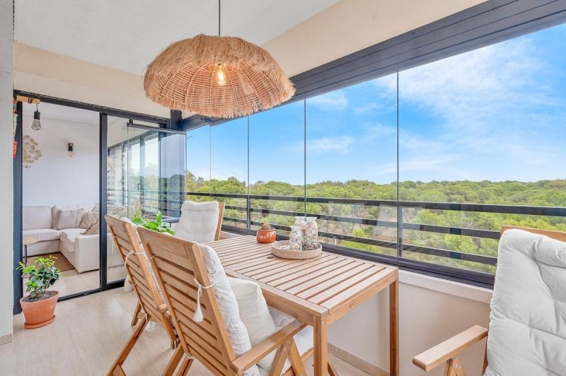 Apartmán 3+kk s terasou a bazénom Guardamar del Segura-Španielsko - 16