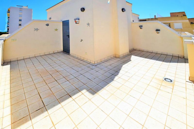 Veľký apartmán 3+1 s terasou Guardamar del Segura-Španielsko - 16