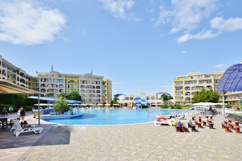Apartmán 1+kk s terasou a bazénom Aheloy-Bulharsko - 12