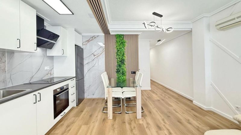 Apartmán 3+kk s balkónom Torrevieja-Španielsko - 6