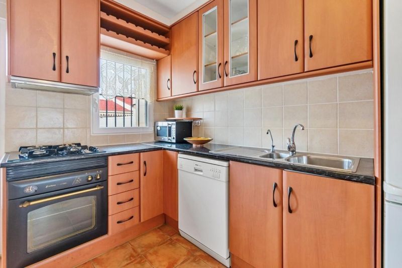 Dom 3+kk s terasou a bezénom Torrevieja-La Mata, Španielsko - 5