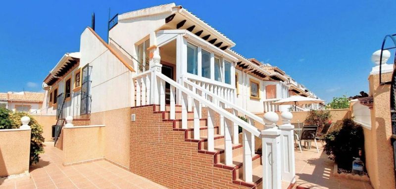 Dom 3+kk s bazénom Orihuela Costa-Los Dolses, Španielsko - 1