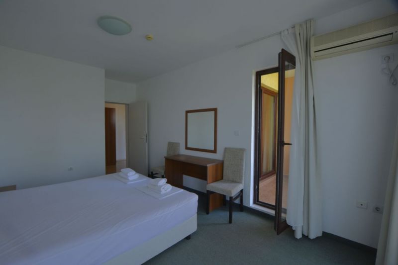 Apartmán 2+kk s balkónom a bazénom Aheloy-Bulharsko - 10