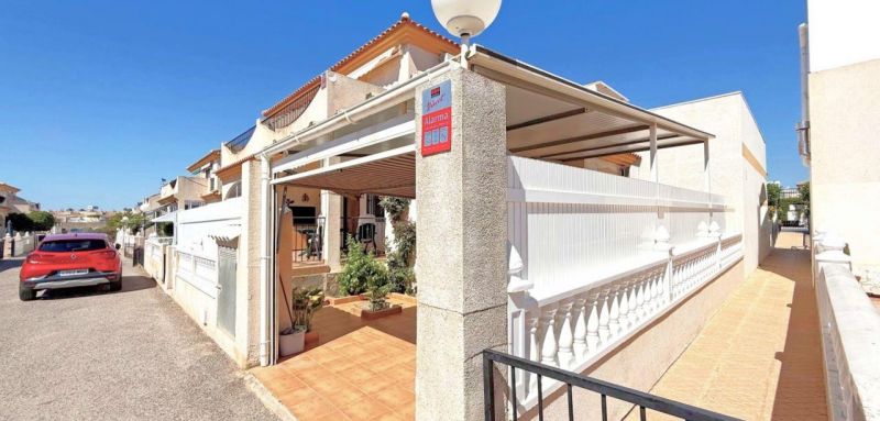 Dom 3+1 s bazénom Orihuela Costa-Playa Flamenca, Španielsko - 3