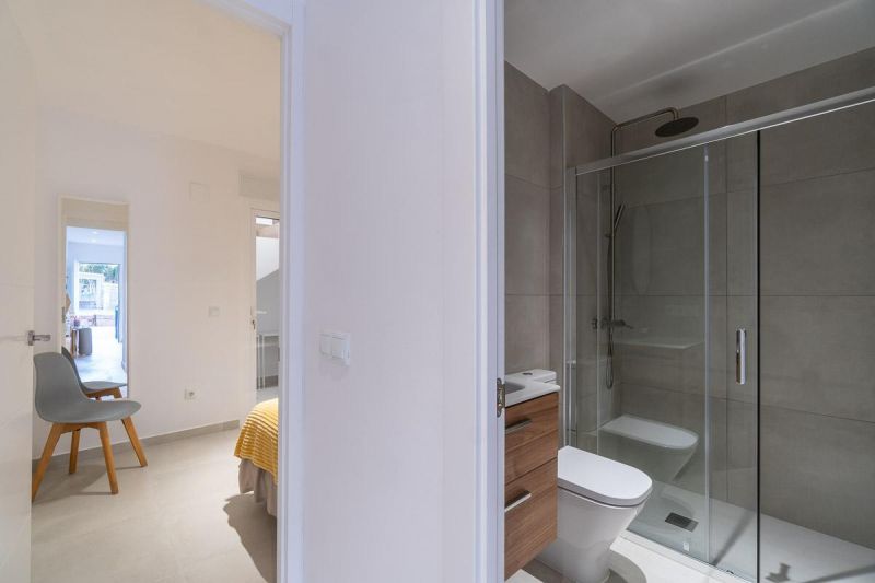 Dom 3+kk s terasou Orihuela-Villamartin, Španielsko - 10