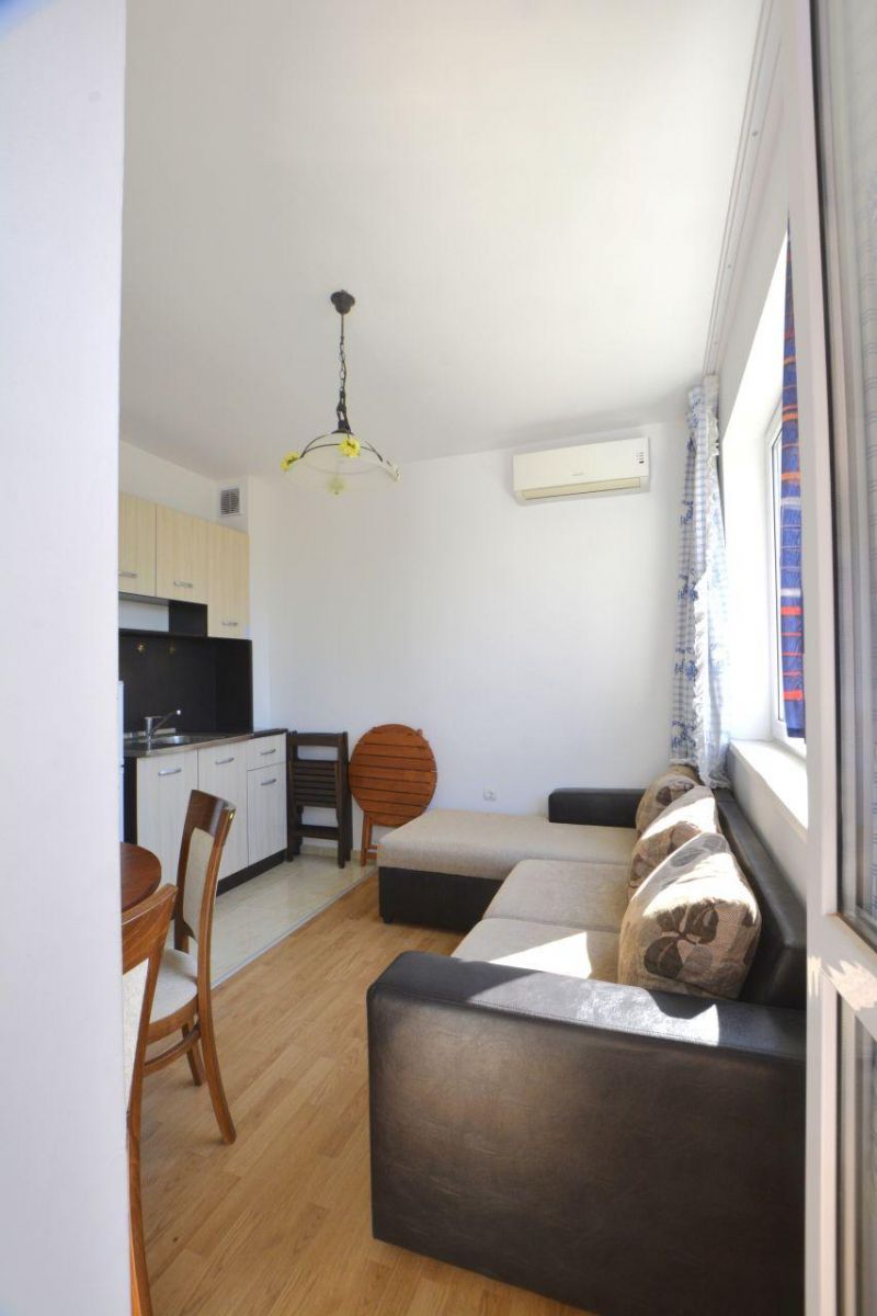 Apartmán 2+kk s balkónom a bazénom Slnečné Pobrežie, Bulharsko - 5