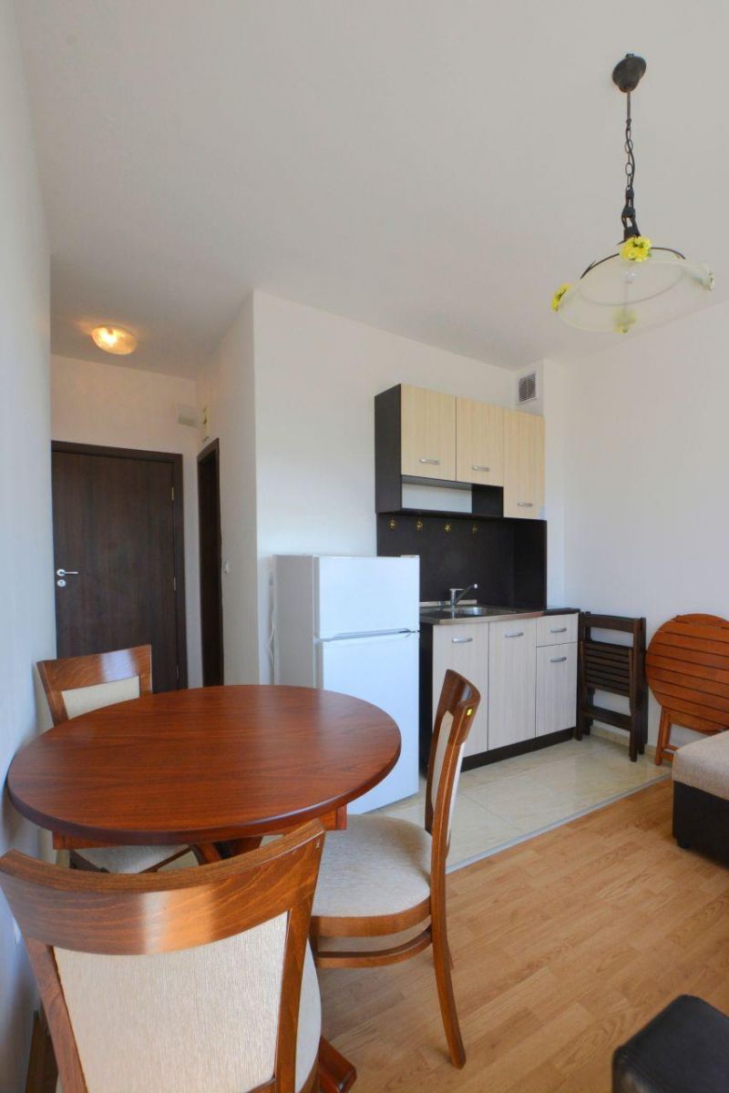 Apartmán 2+kk s balkónom a bazénom Slnečné Pobrežie, Bulharsko - 4