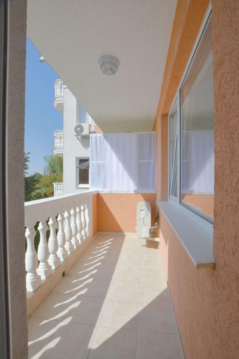 Apartmán 2+kk s balkónom a bazénom Slnečné Pobrežie, Bulharsko - 12