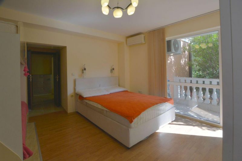 Apartmán 3+kk s balkónom a bazénom Slnečné Pobrežie, Bulharsko - 7