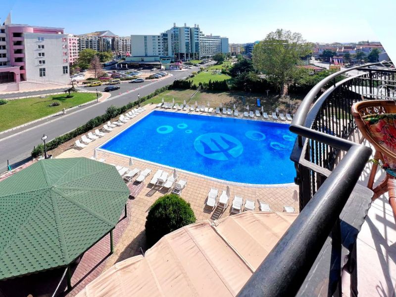 Lukratívny apartmán 2+kk s bazénom Slnečné Pobrežie, Bulharsko - 13