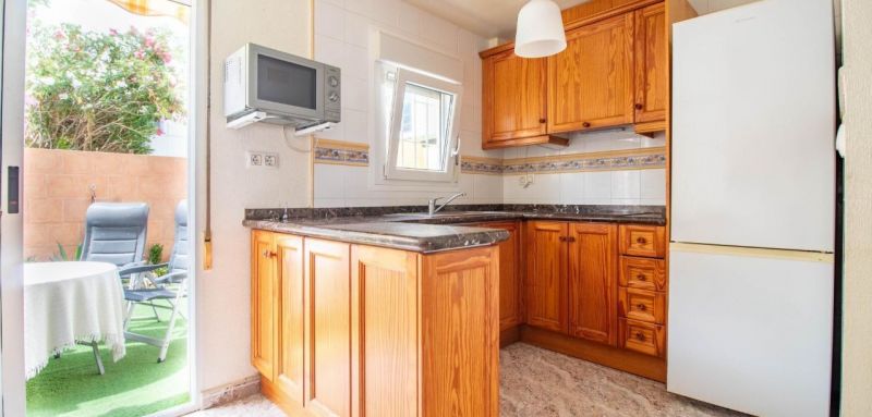 Radový dom 3+kk s bazénom Orihuela Costa, Španielsko - 3