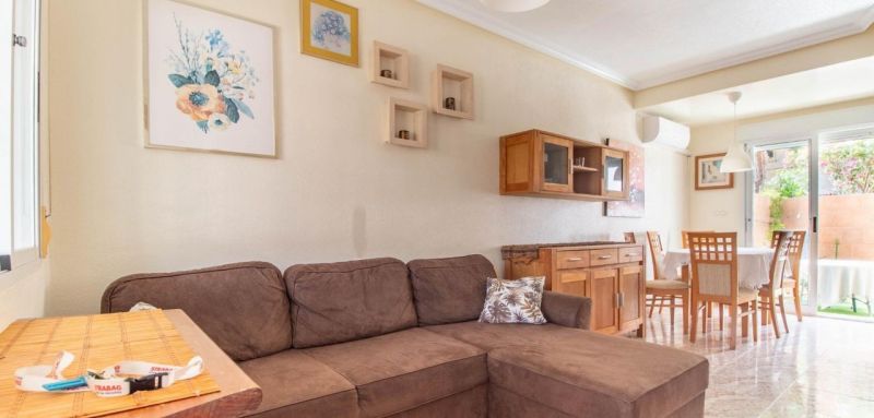 Radový dom 3+kk s bazénom Orihuela Costa, Španielsko - 5