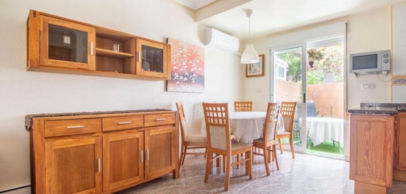 Radový dom 3+kk s bazénom Orihuela Costa, Španielsko - 6