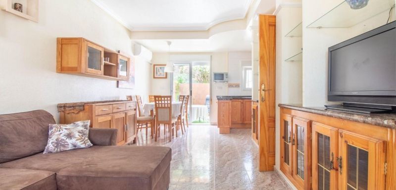 Radový dom 3+kk s bazénom Orihuela Costa, Španielsko - 7