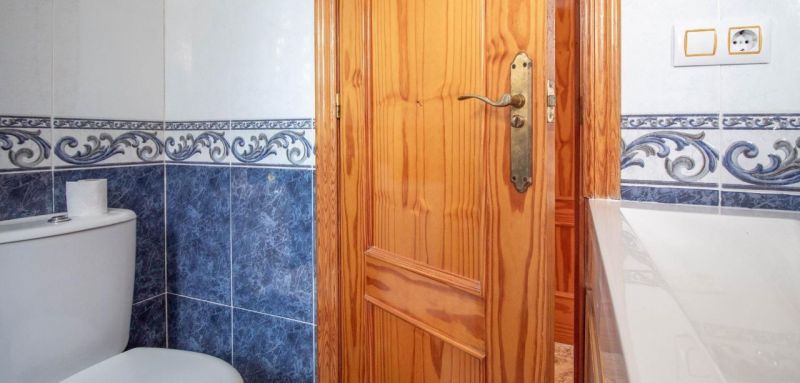 Radový dom 3+kk s bazénom Orihuela Costa, Španielsko - 13