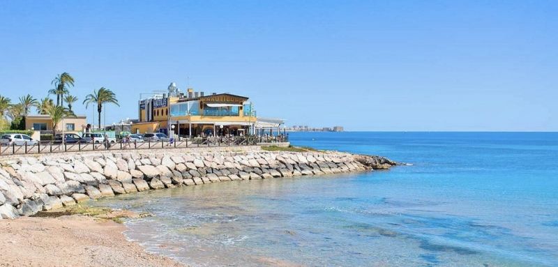 Moderný apartmán 3+kk Alicante-Punta Prima, Španielsko - 17