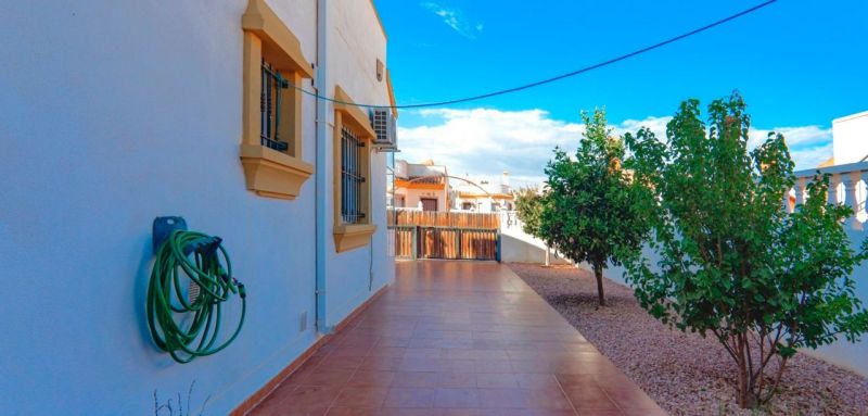 Dom 3+kk s bazénom Guardamar del Segura-El Raso, Španielsko - 4