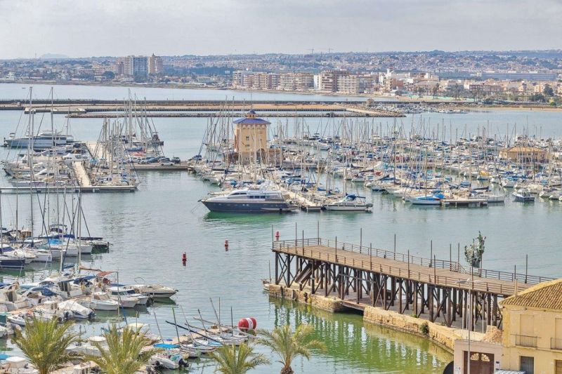 Apartmán 2+kk s balkónom Torrevieja-Playa del Cura, Španielsko - 17